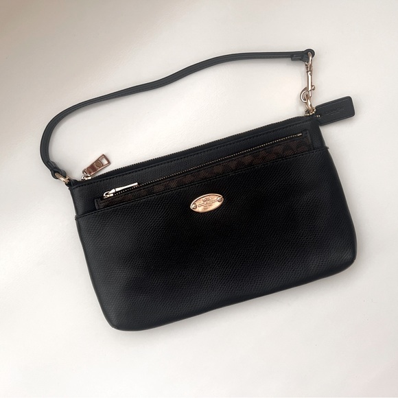COACH Wristlet - Picture 3 of 12